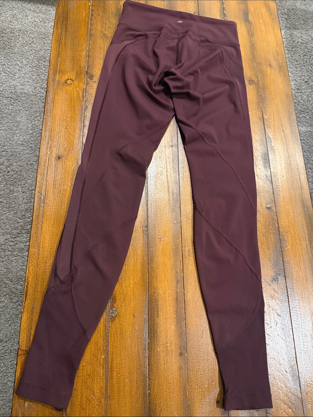 Women's Athletic Leggings - Burgundy